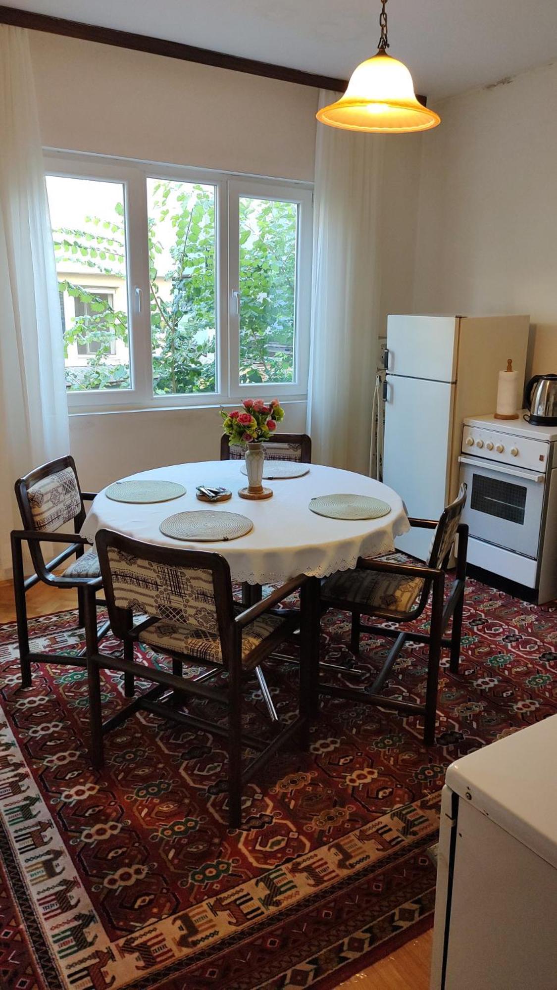 Digital Nomad Comfy Apartment,Foot Mountain Vodno And Millennium Cross,19 Min By Walk To Cener,Free Parking Skopje Ngoại thất bức ảnh